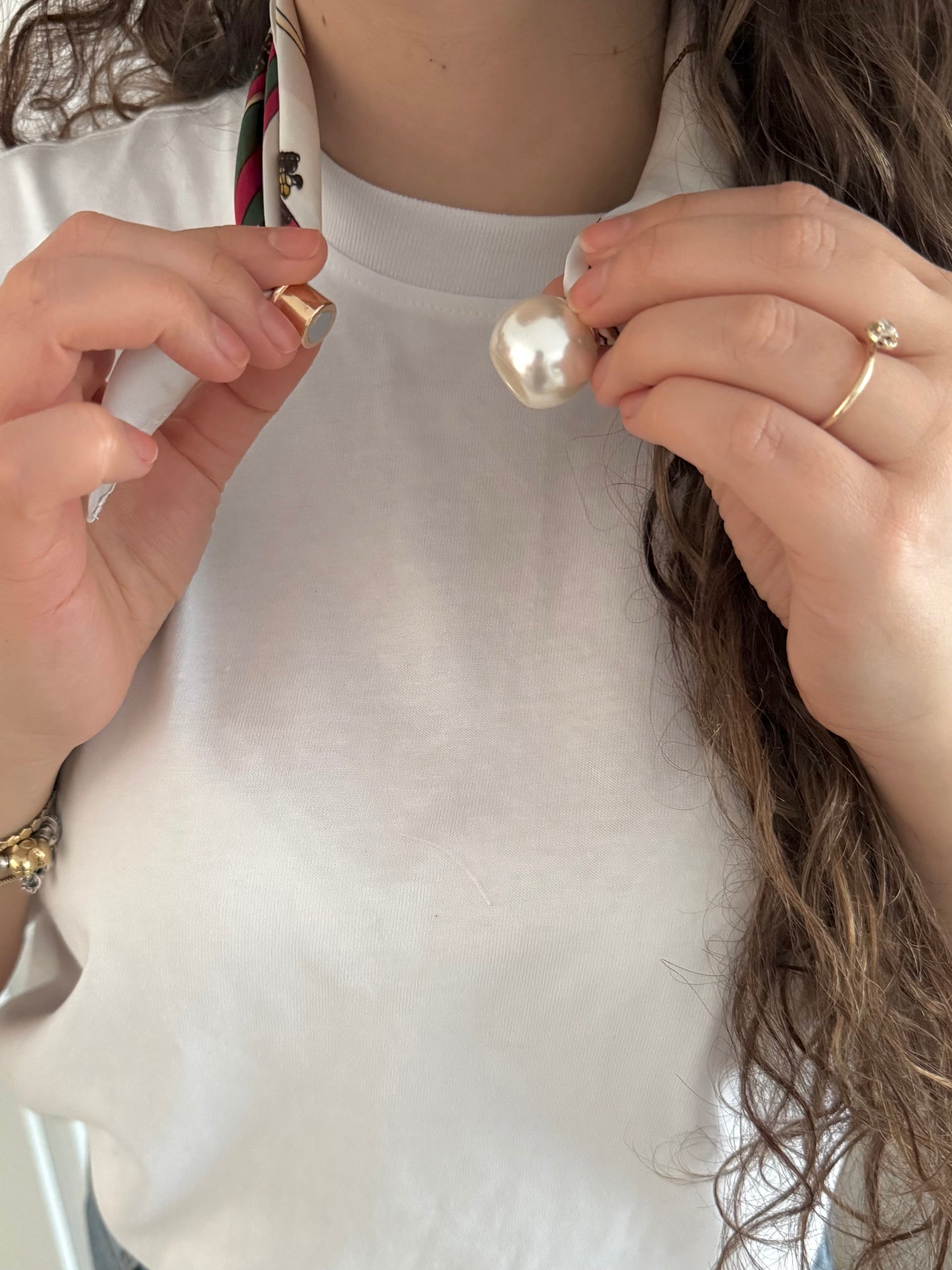 PEARL SCARF chain