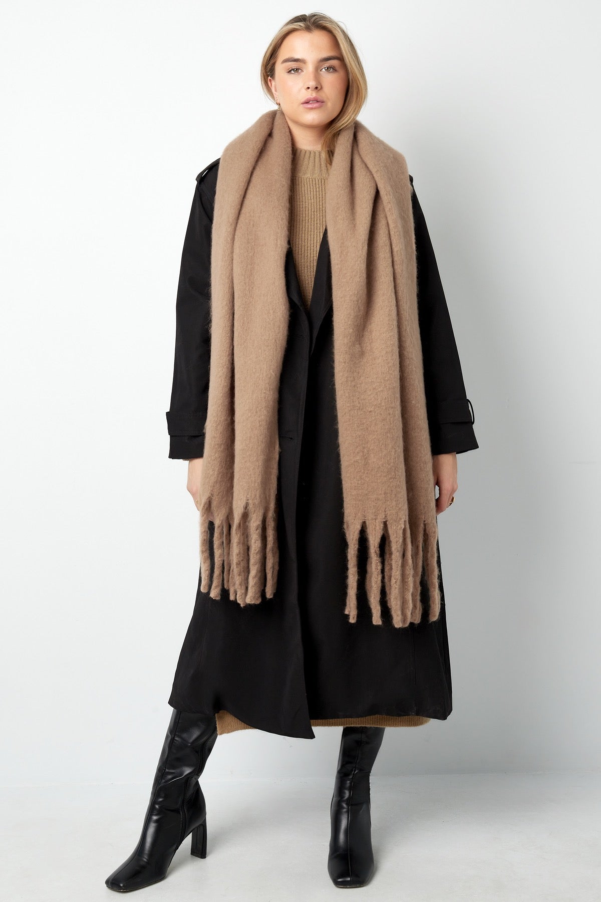 COZY SCARF camel