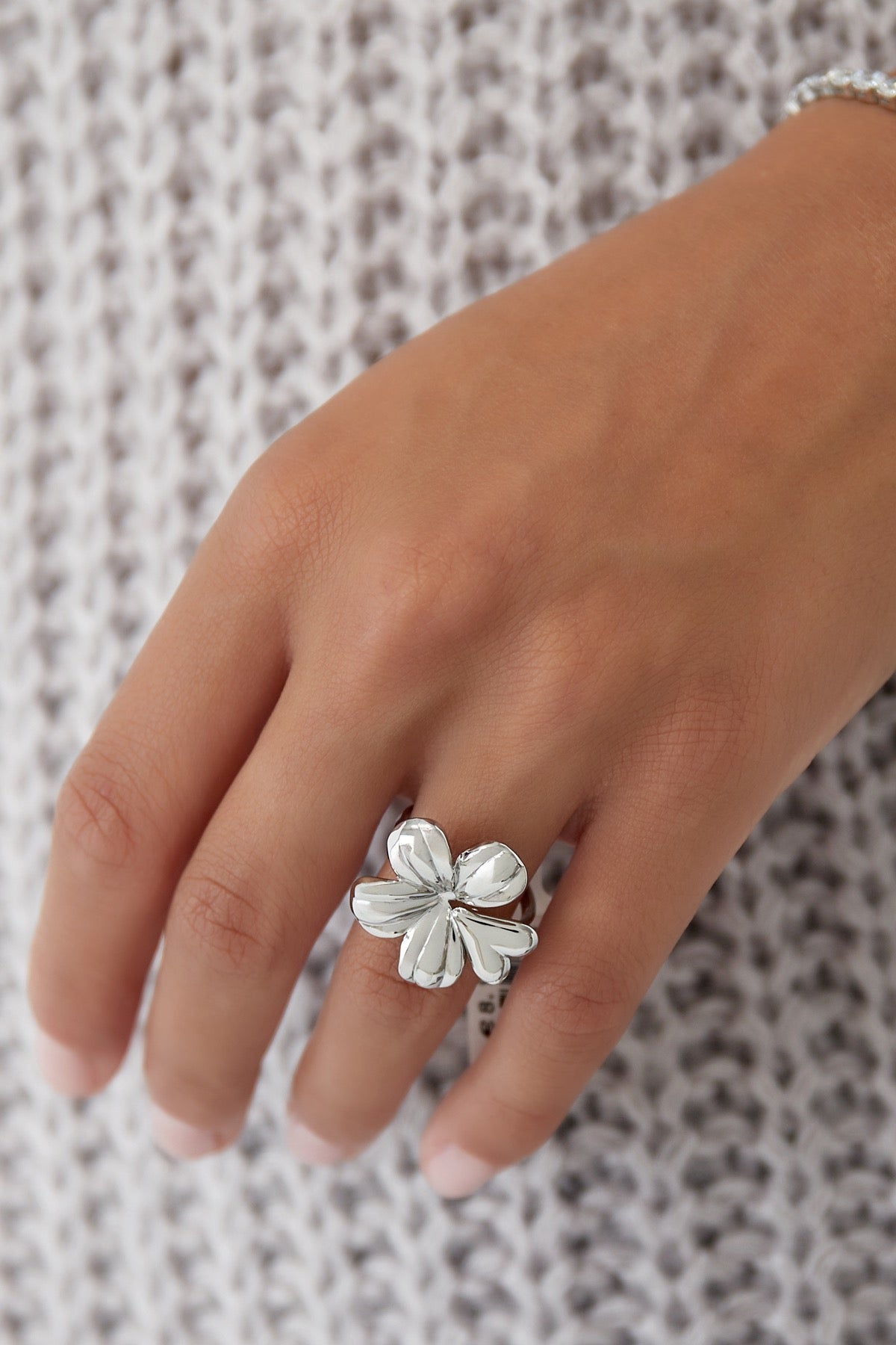 FLOWERHEART ring