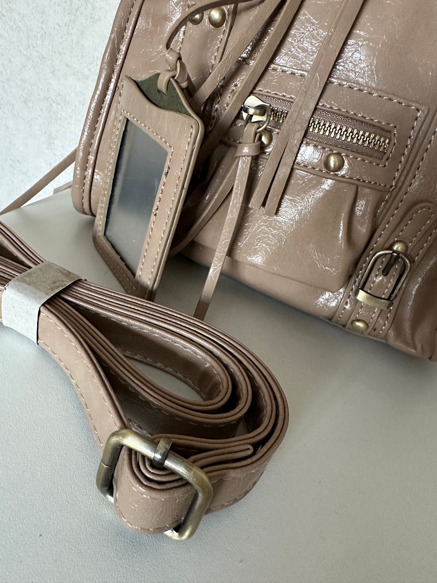CITY BAG S shiny taupe
