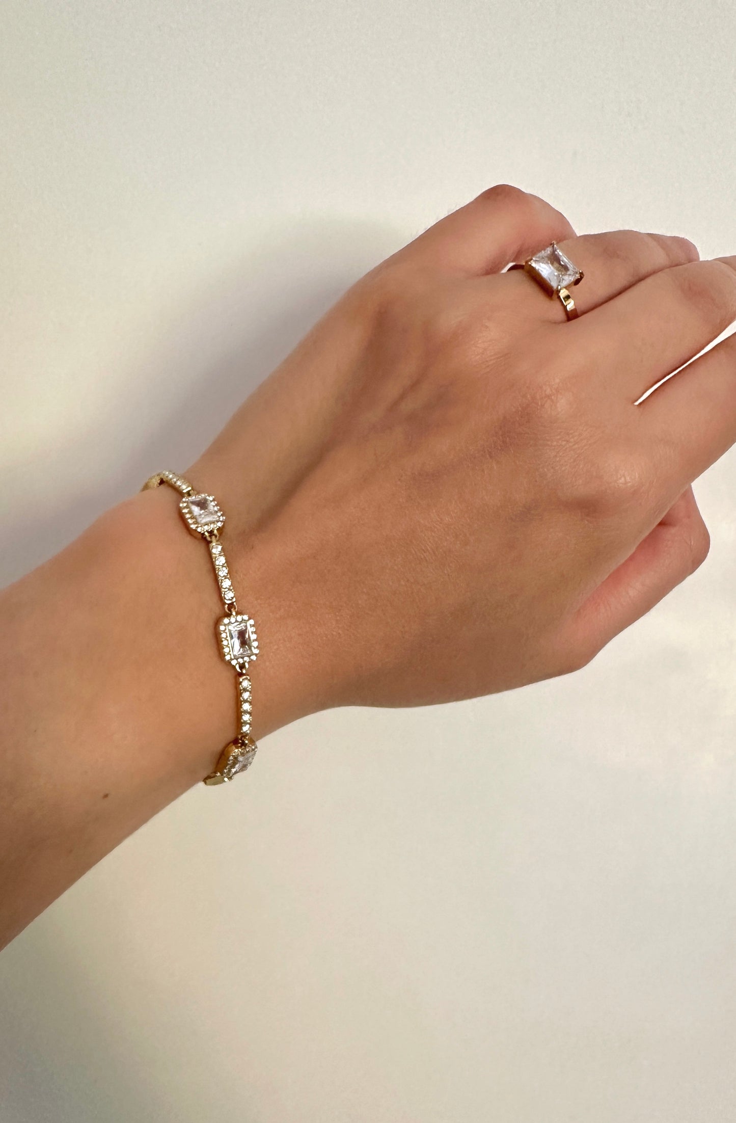 CUSHION bracelet
