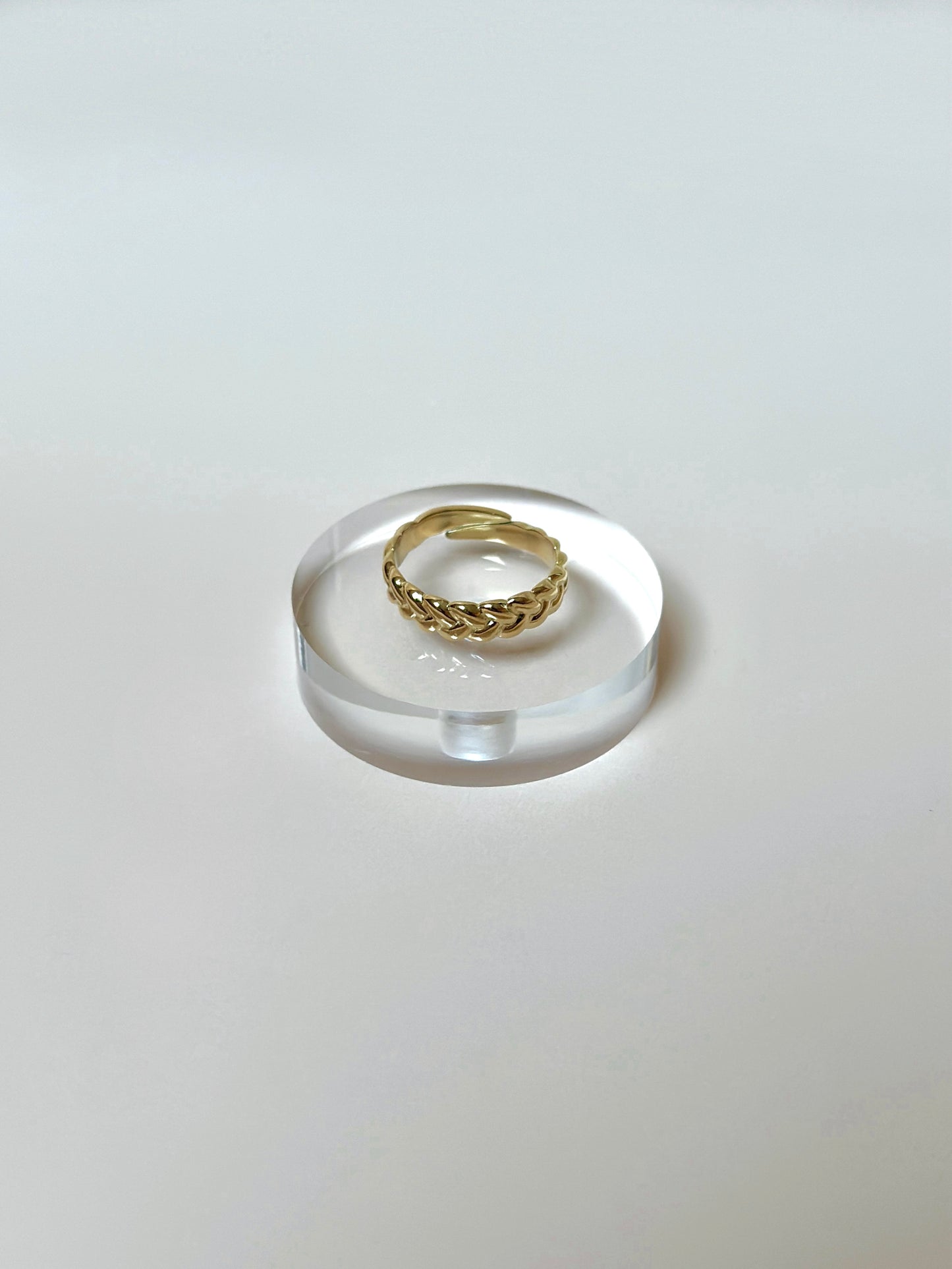 BRAIDY ring