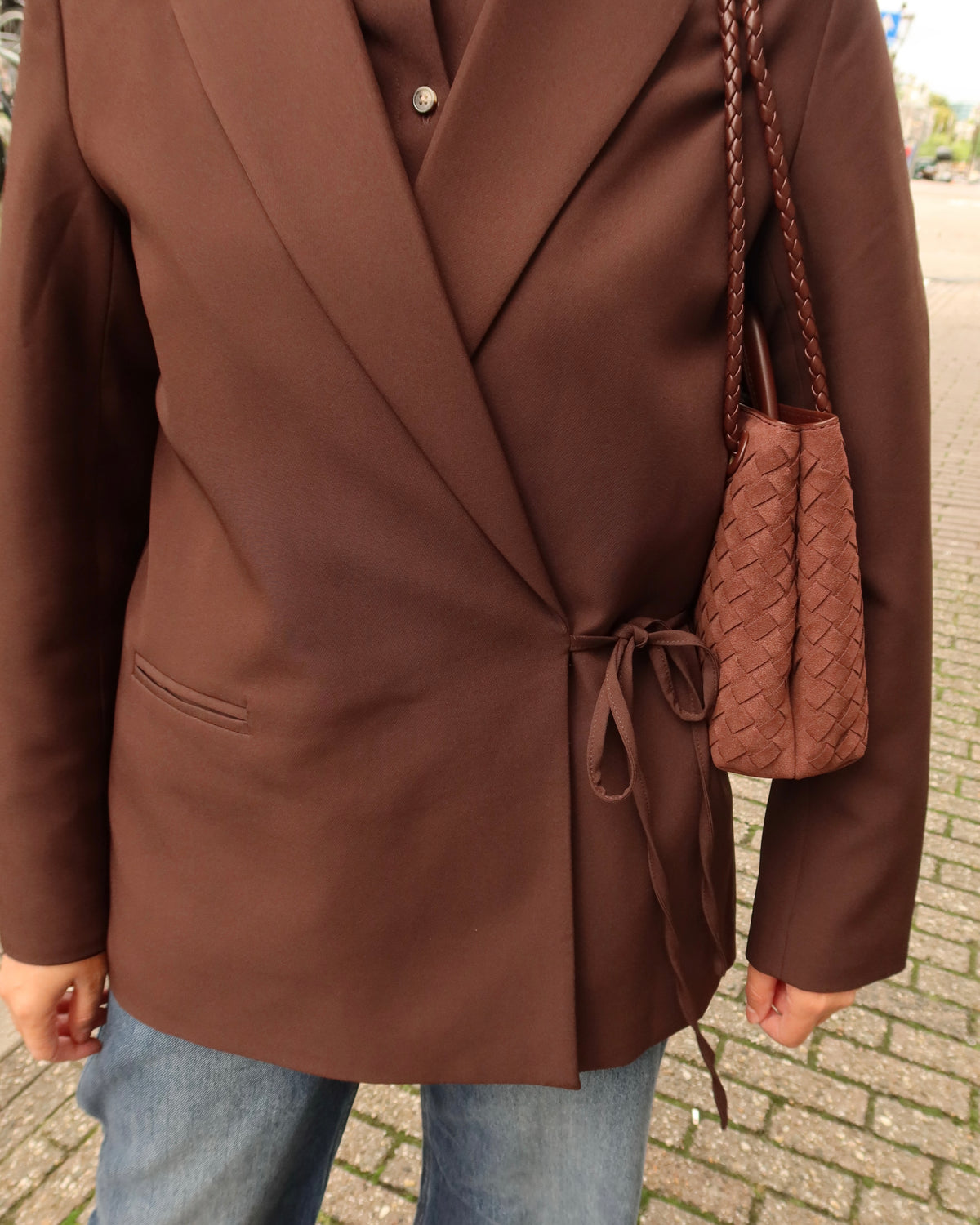 WOVEN VELOUR BAG brown