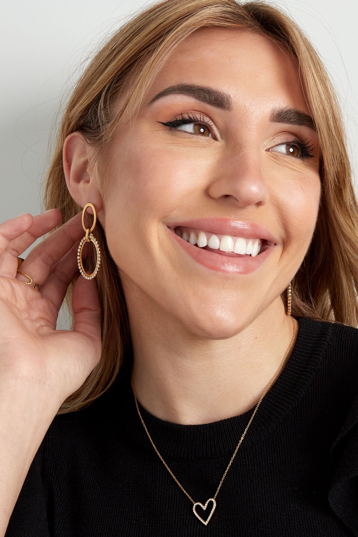 SPARKLY OVAL earrings