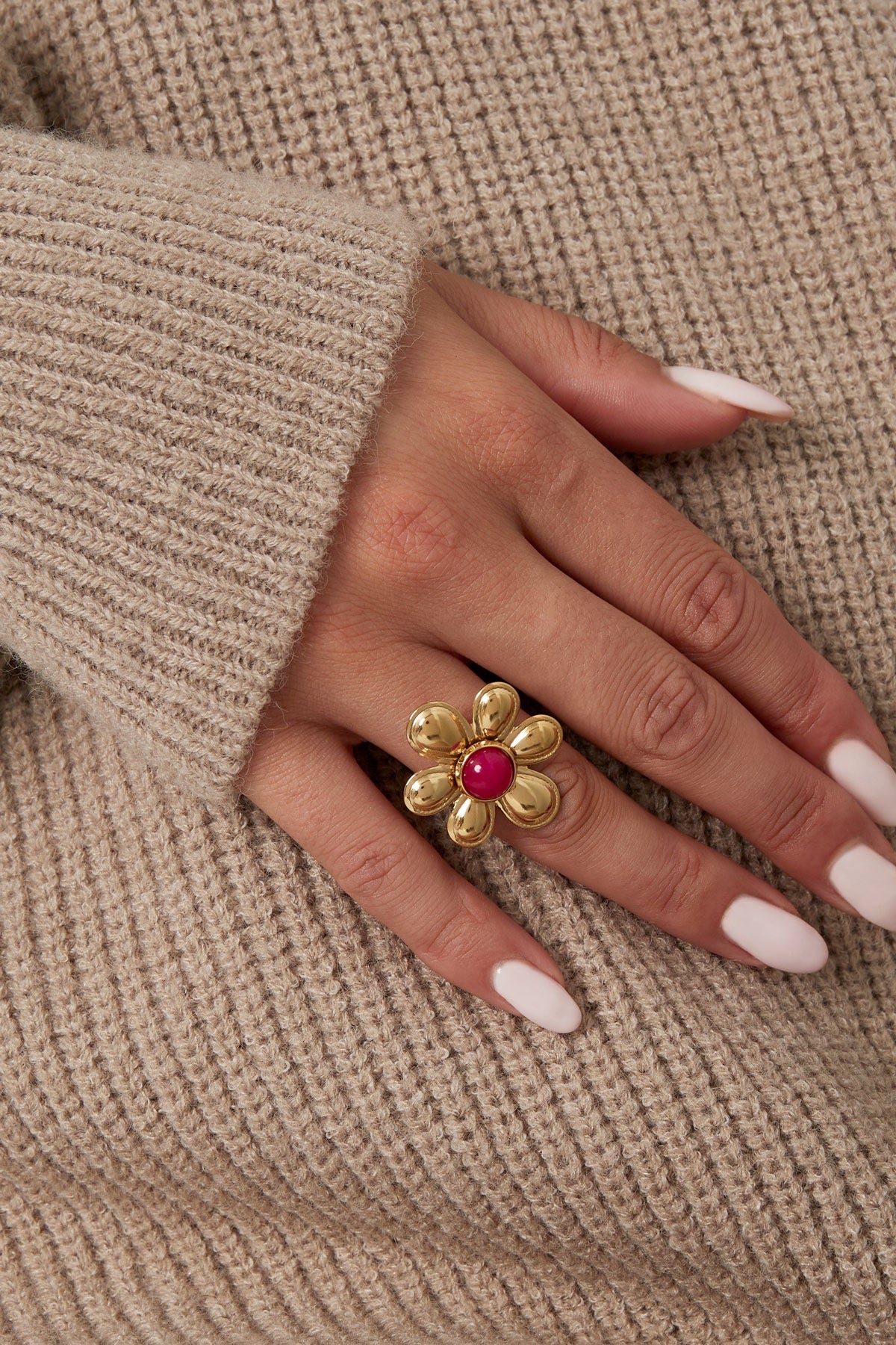 GREEN FLOWER ring