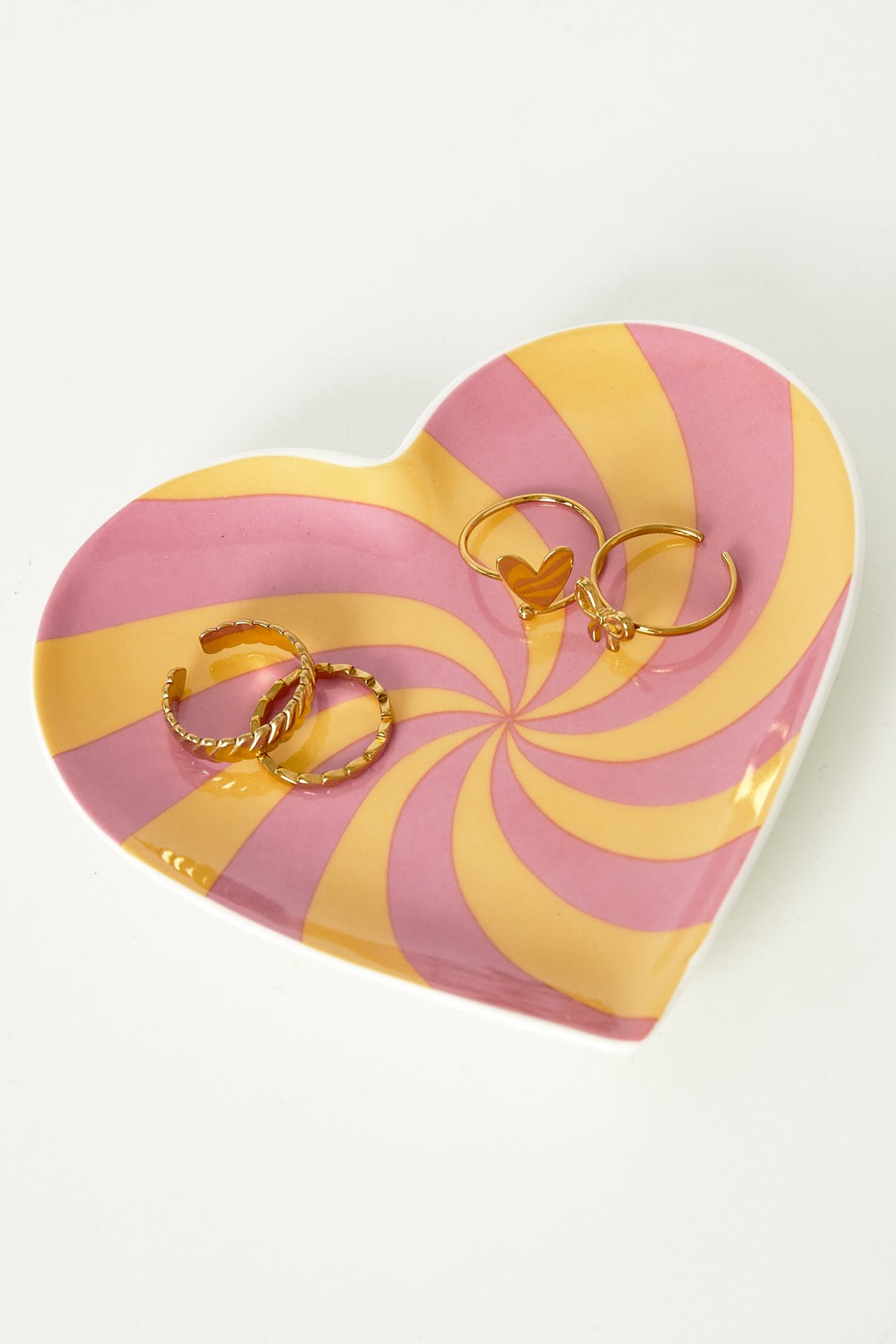 SWIRL HEART display