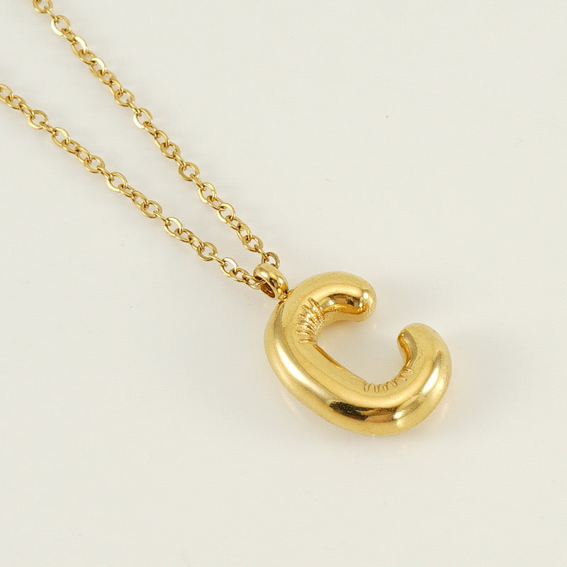 BALLOON INITIAL necklace