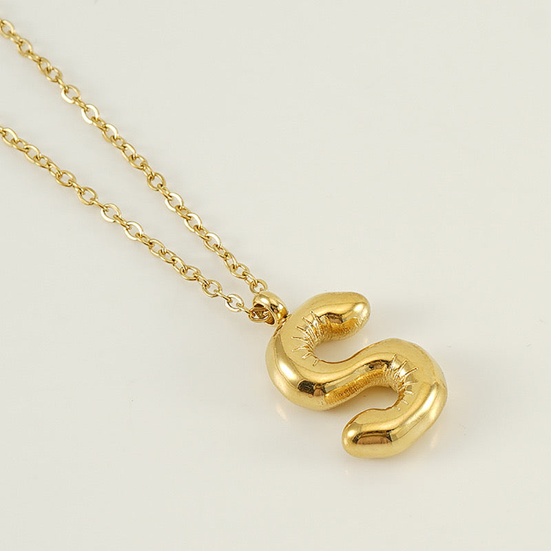 BALLOON INITIAL necklace