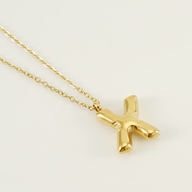BALLOON INITIAL necklace
