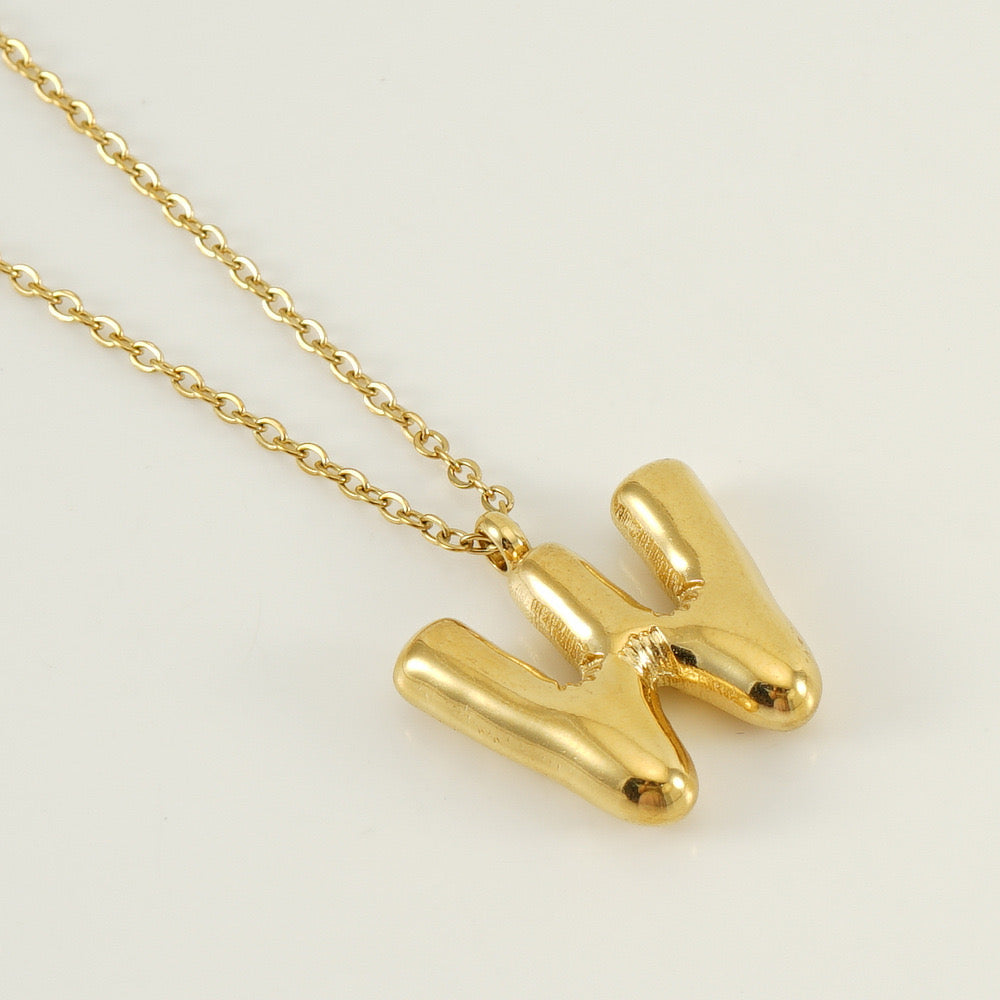 BALLOON INITIAL necklace