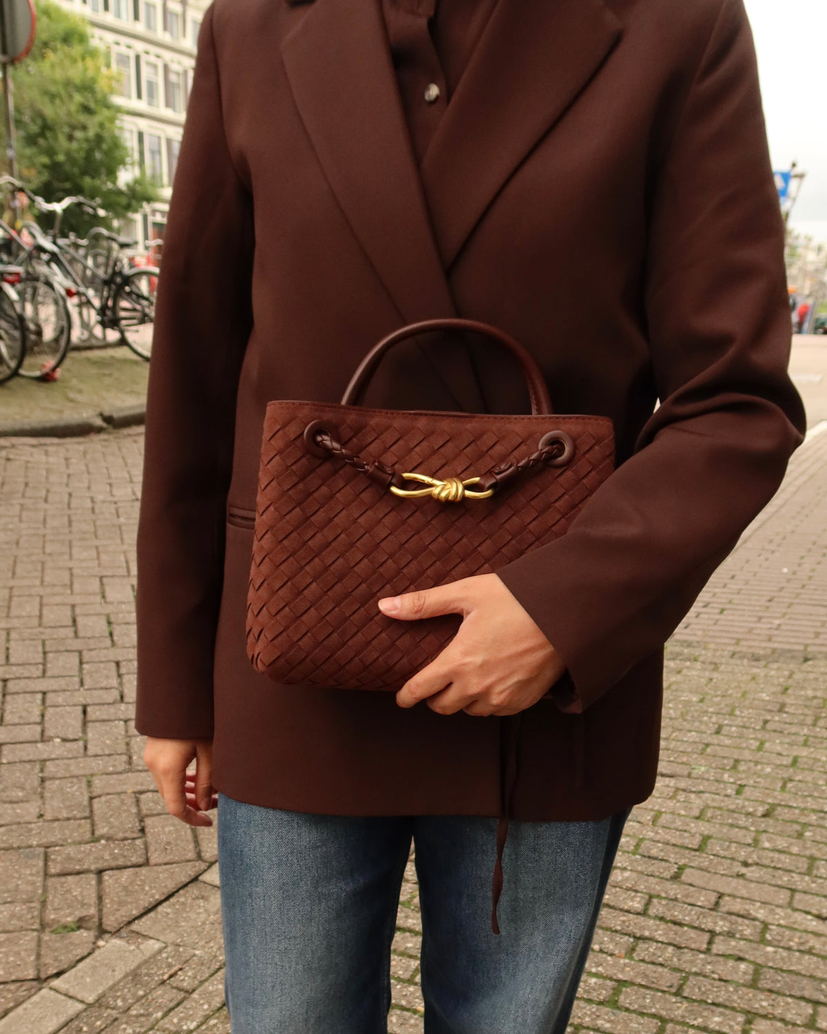 WOVEN VELOUR BAG brown