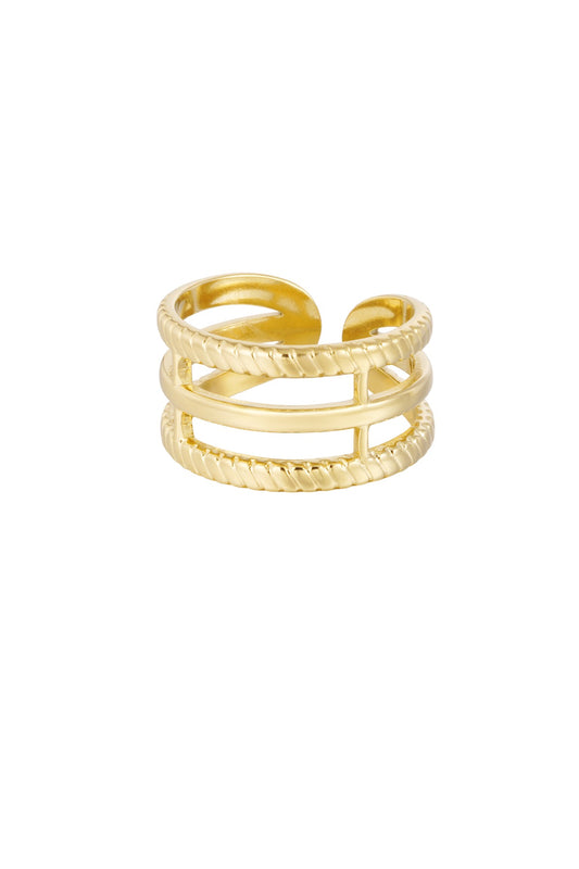 LIVIA ring