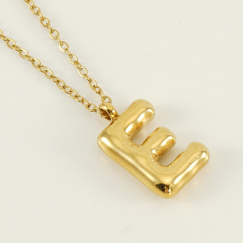 BALLOON INITIAL necklace
