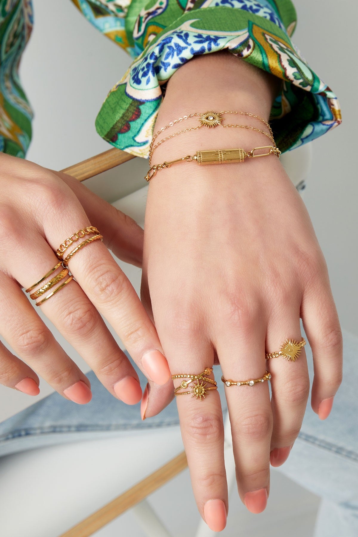 SUNNIE ring