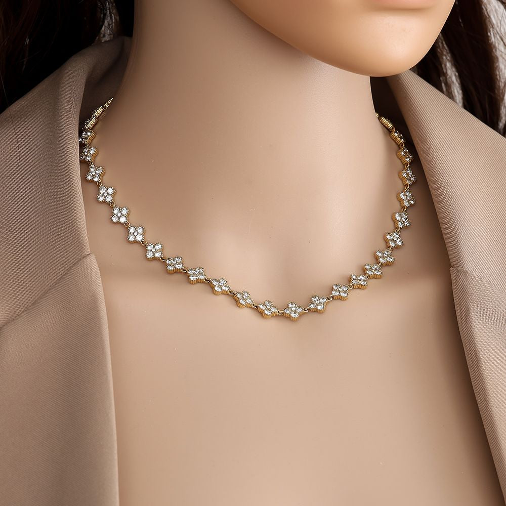 ICY CLOVER necklace