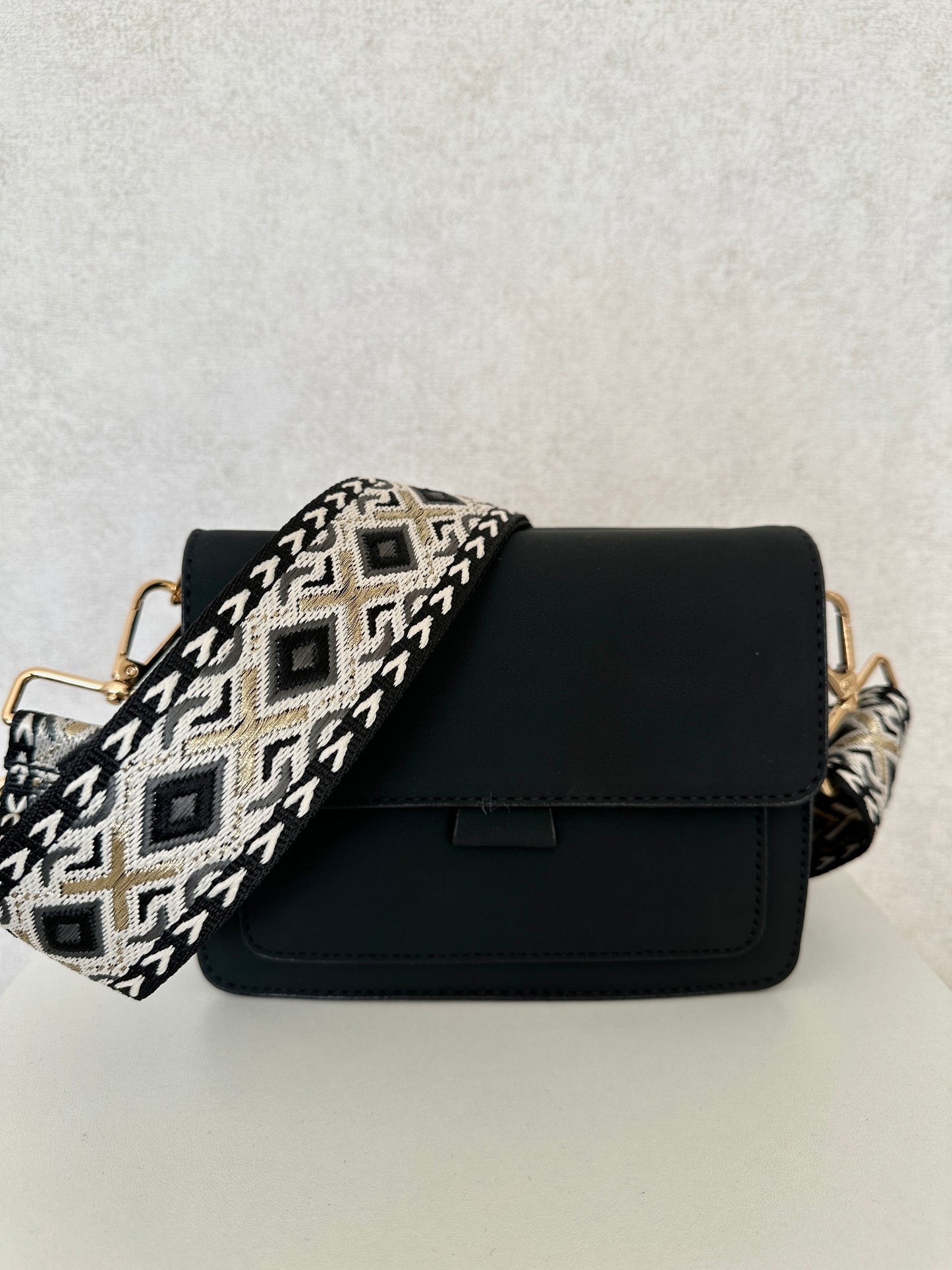AZTEC BLACK strap
