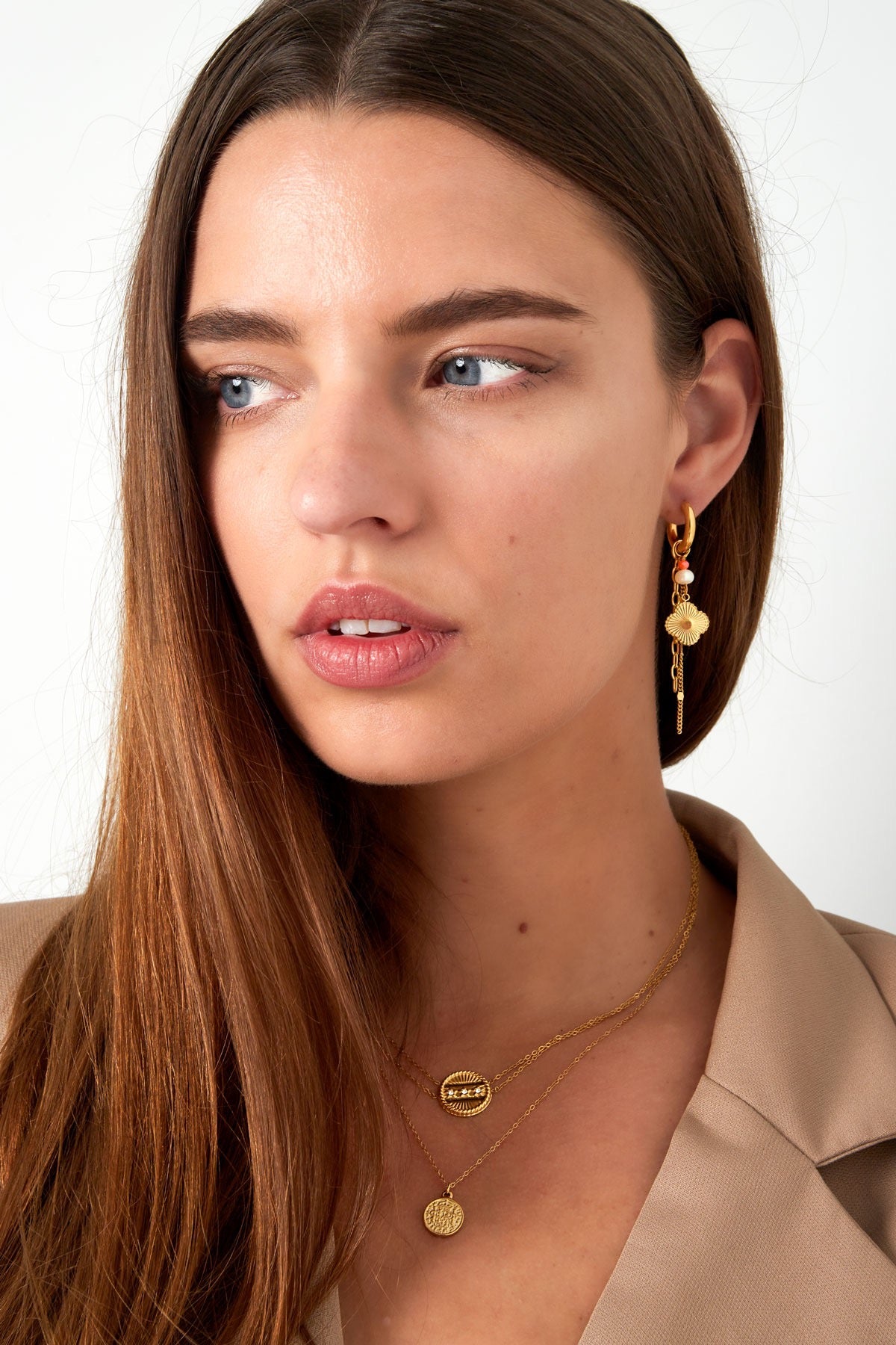 PEACHY CLOVER hoops