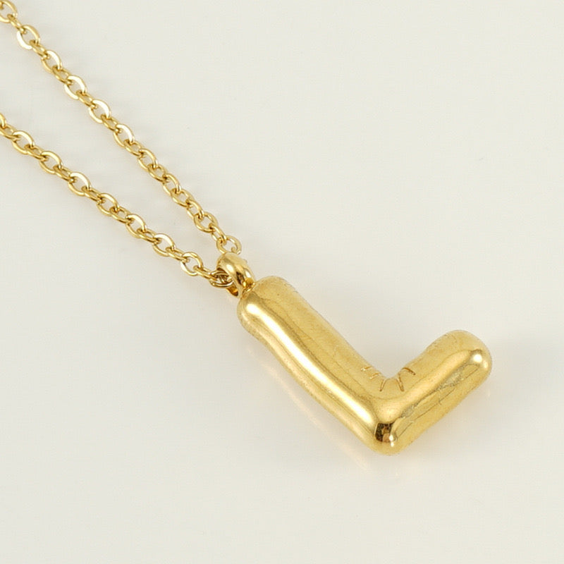 BALLOON INITIAL necklace