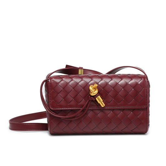WOVEN FLAP BAG dark red