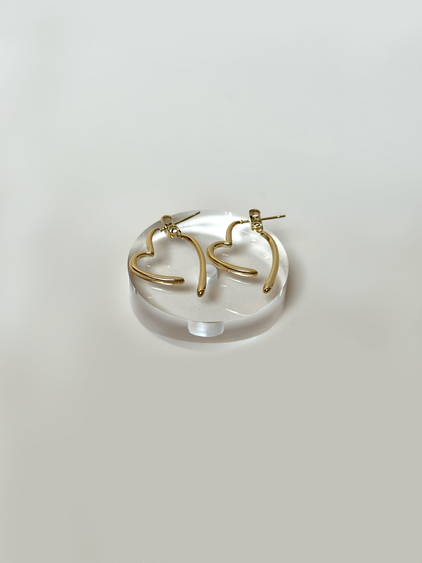 HEARTBREAK MINI earrings