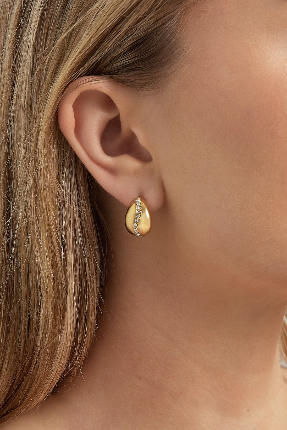 DEWY earrings