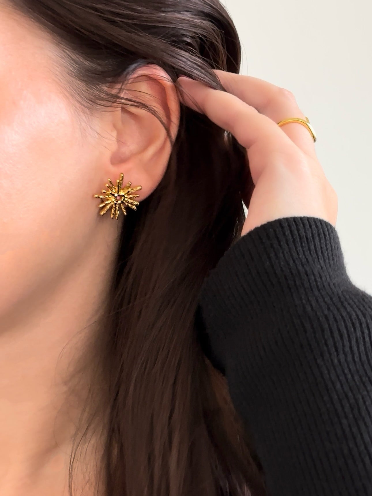 SUNNIE earrings